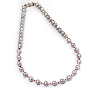 Grey natural pearls necklace